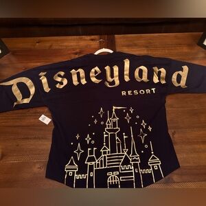 NWT Disney Spirit Jersey, Black and Gold Disneyland Resort Castle Graphic, 2022